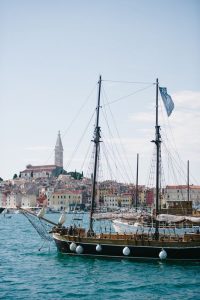 Plavby lodí po Jadranu